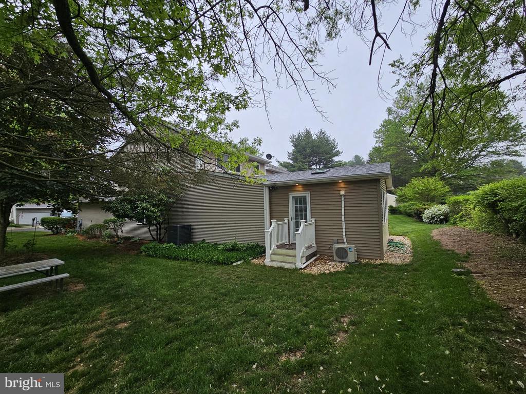 118 RED PINE CIRCLE