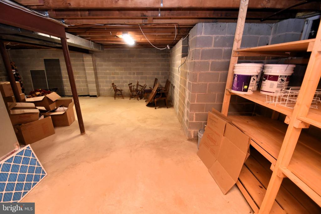 118 RED PINE CIRCLE
