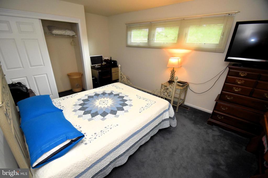 118 RED PINE CIRCLE