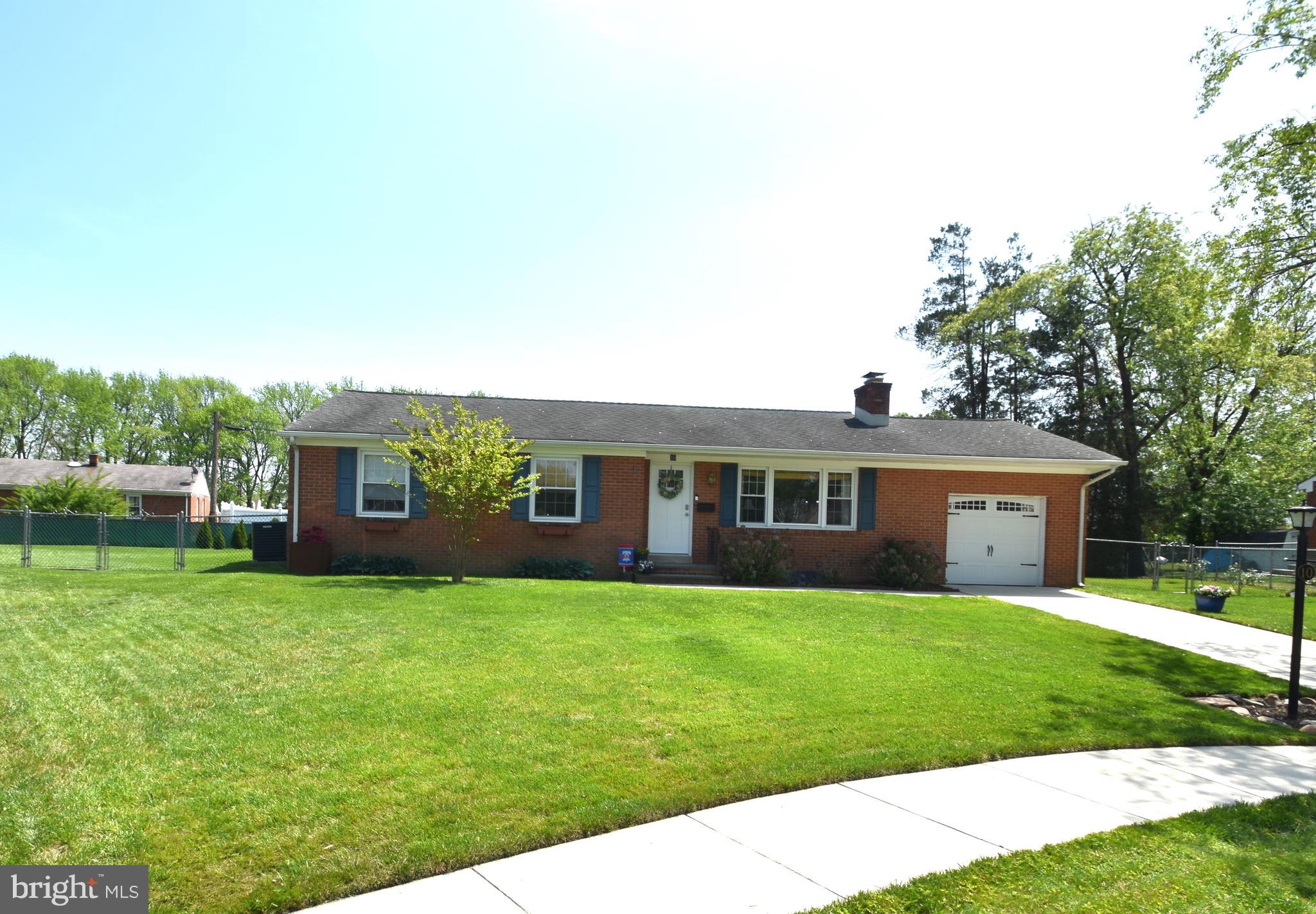10 CASIMIR COURT