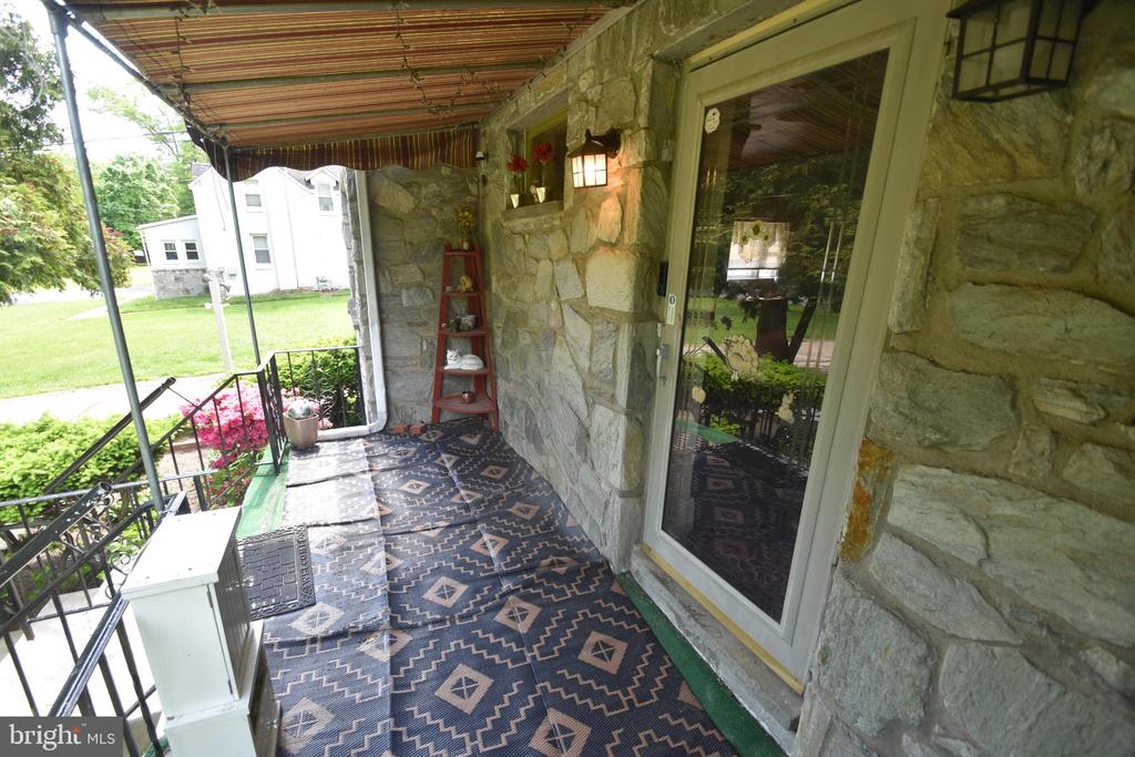 2038 MARSH ROAD
