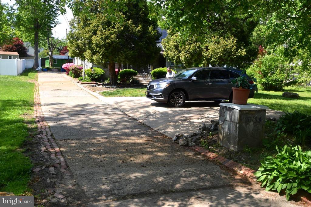 2038 MARSH ROAD