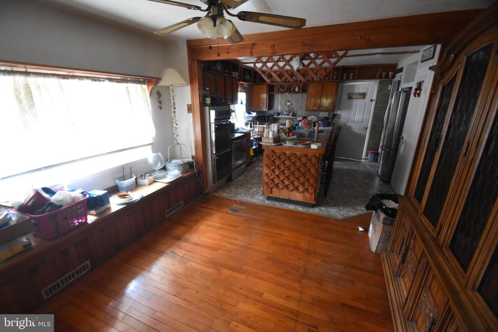 2038 MARSH ROAD