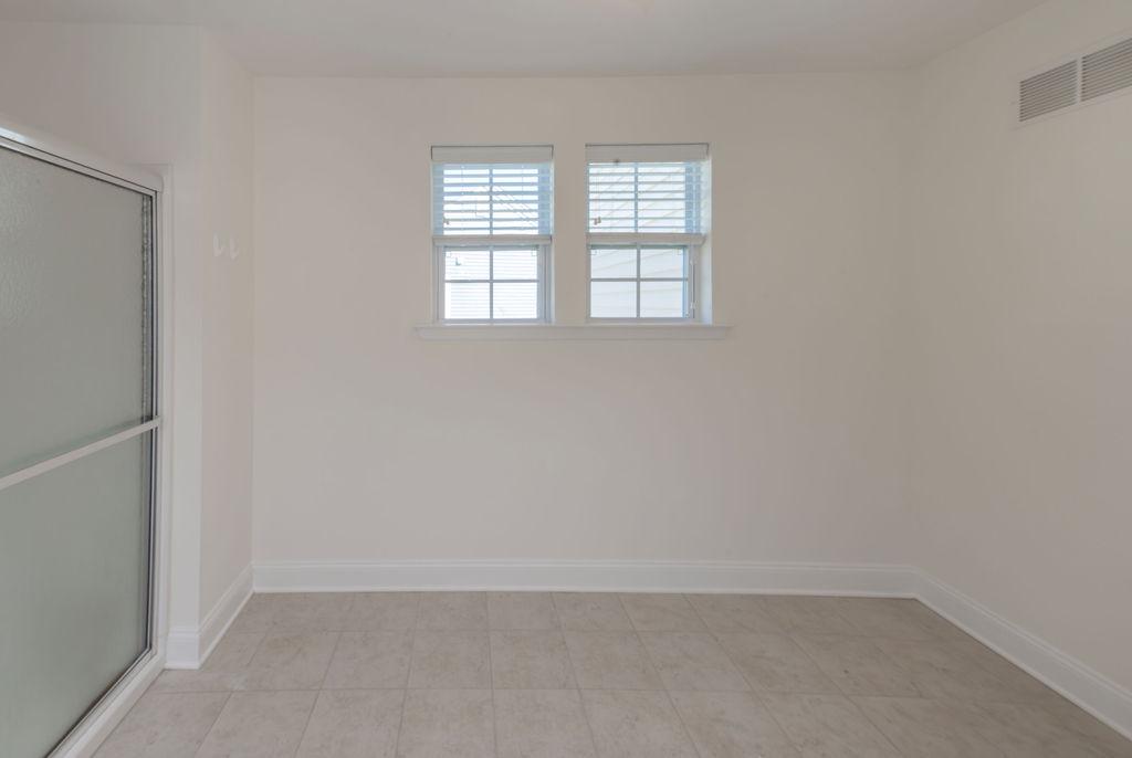 2707 HENRY MOORE LANE