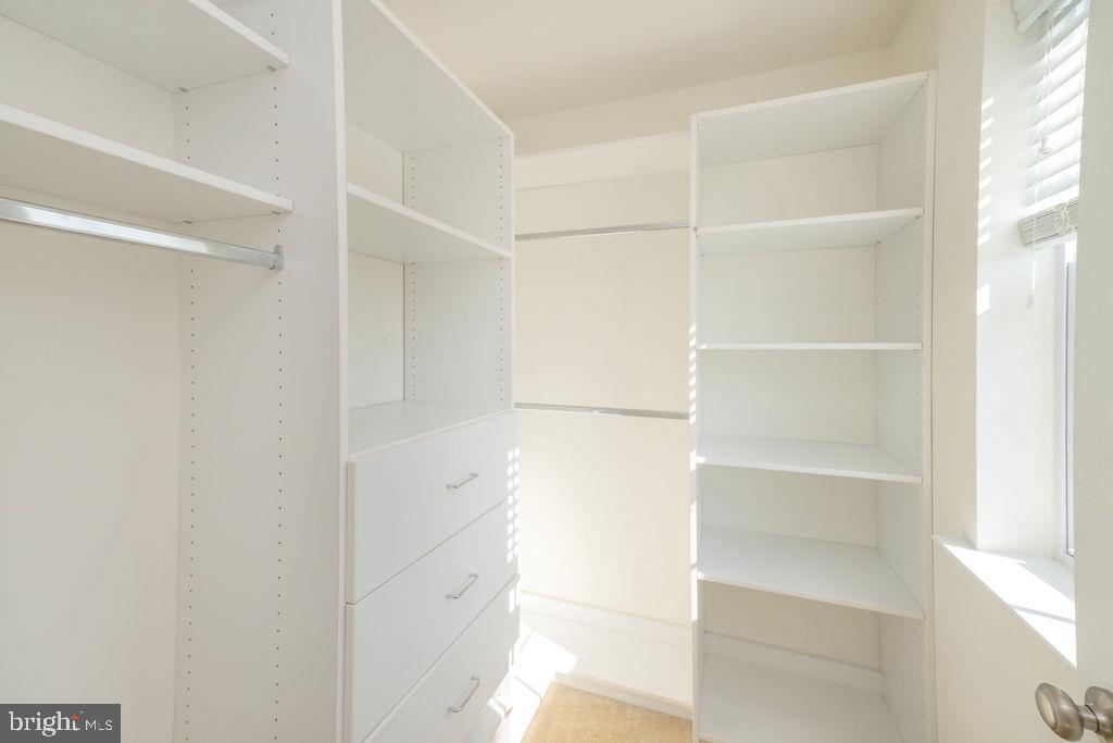 2707 HENRY MOORE LANE