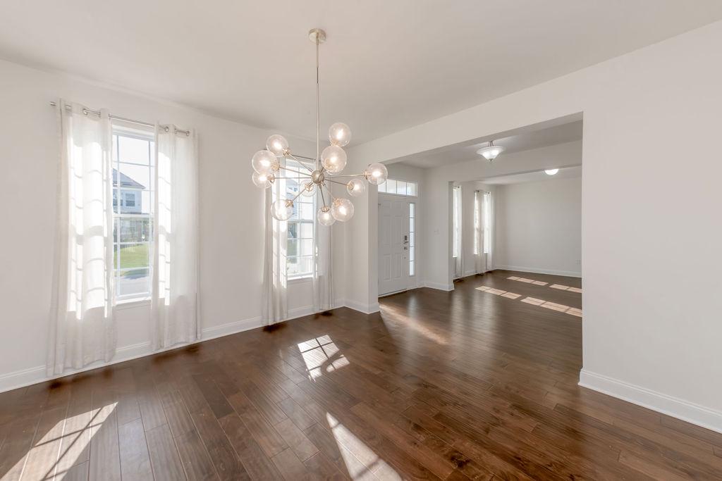 2707 HENRY MOORE LANE