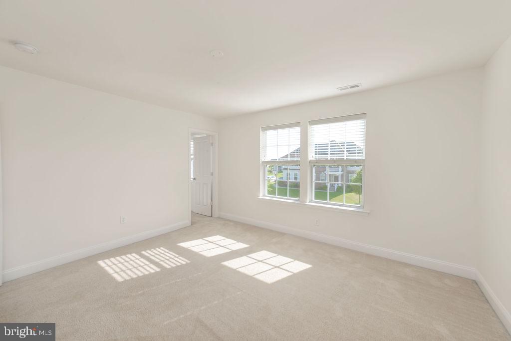 2707 HENRY MOORE LANE