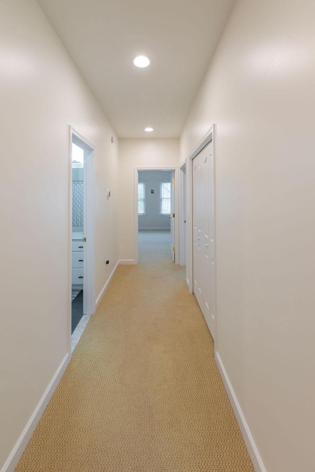 2 SMITHFIELD COURT 103