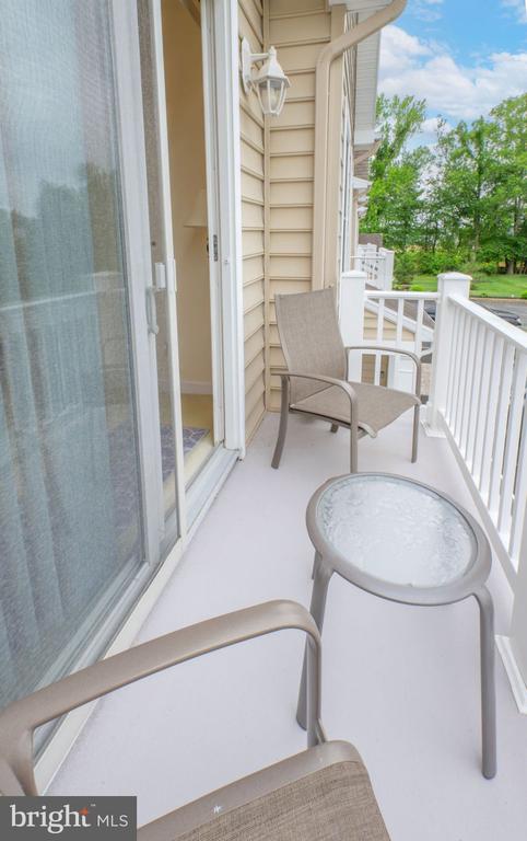 2 SMITHFIELD COURT 103