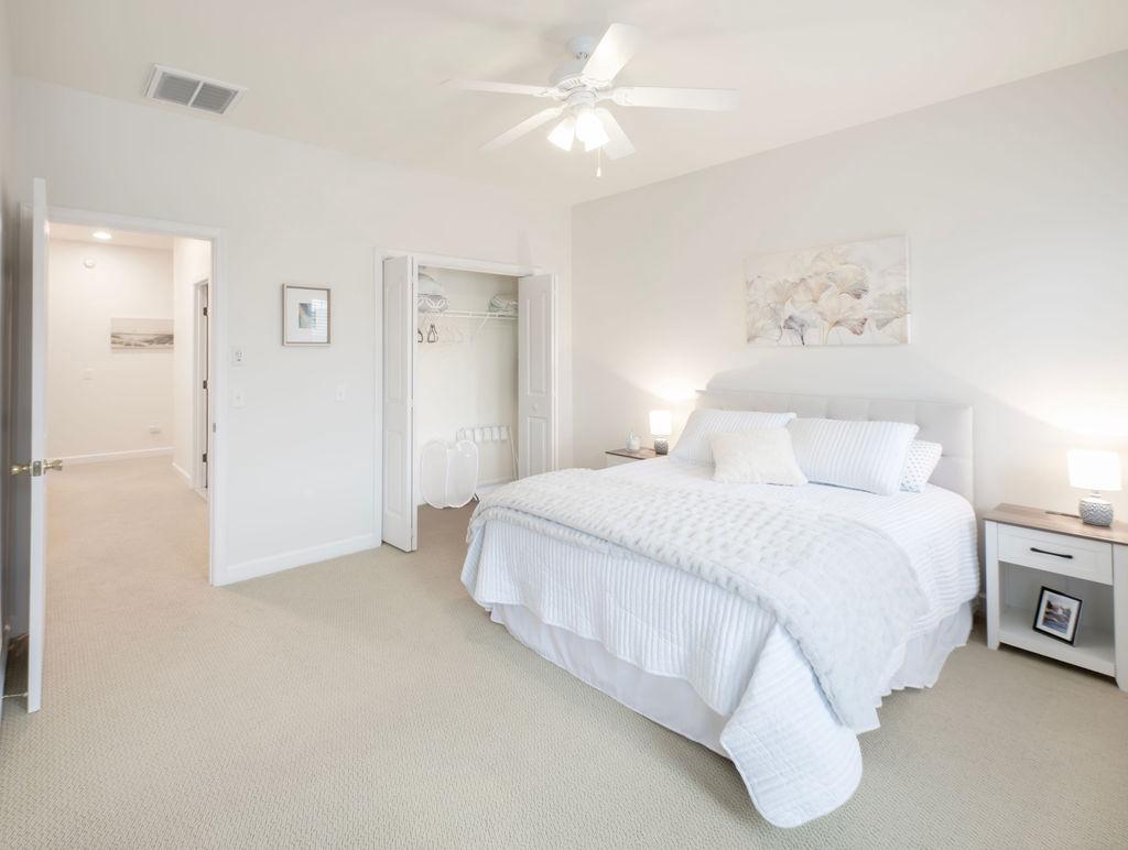 2 SMITHFIELD COURT 103