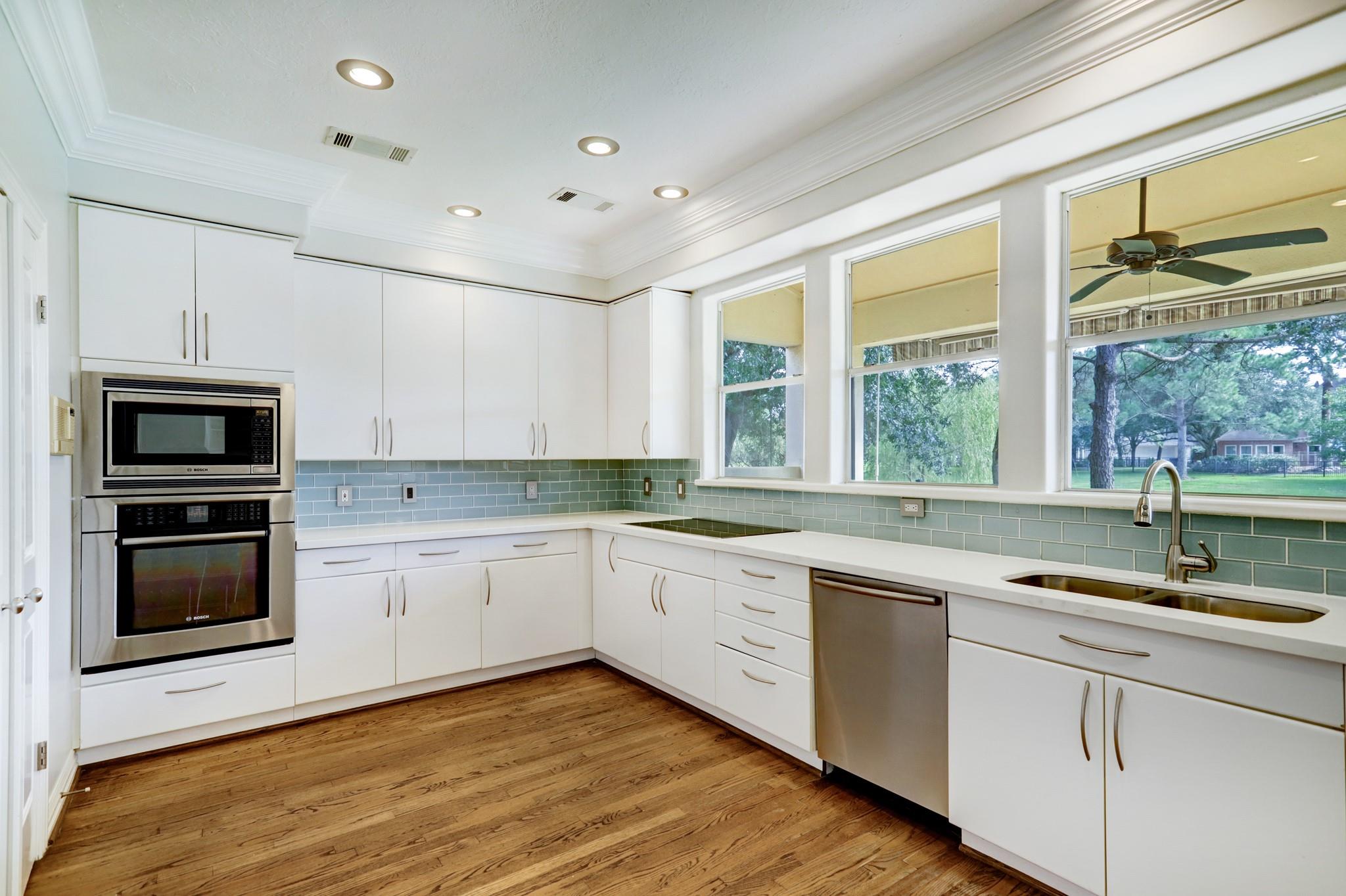 13419 Amber Queen Lane