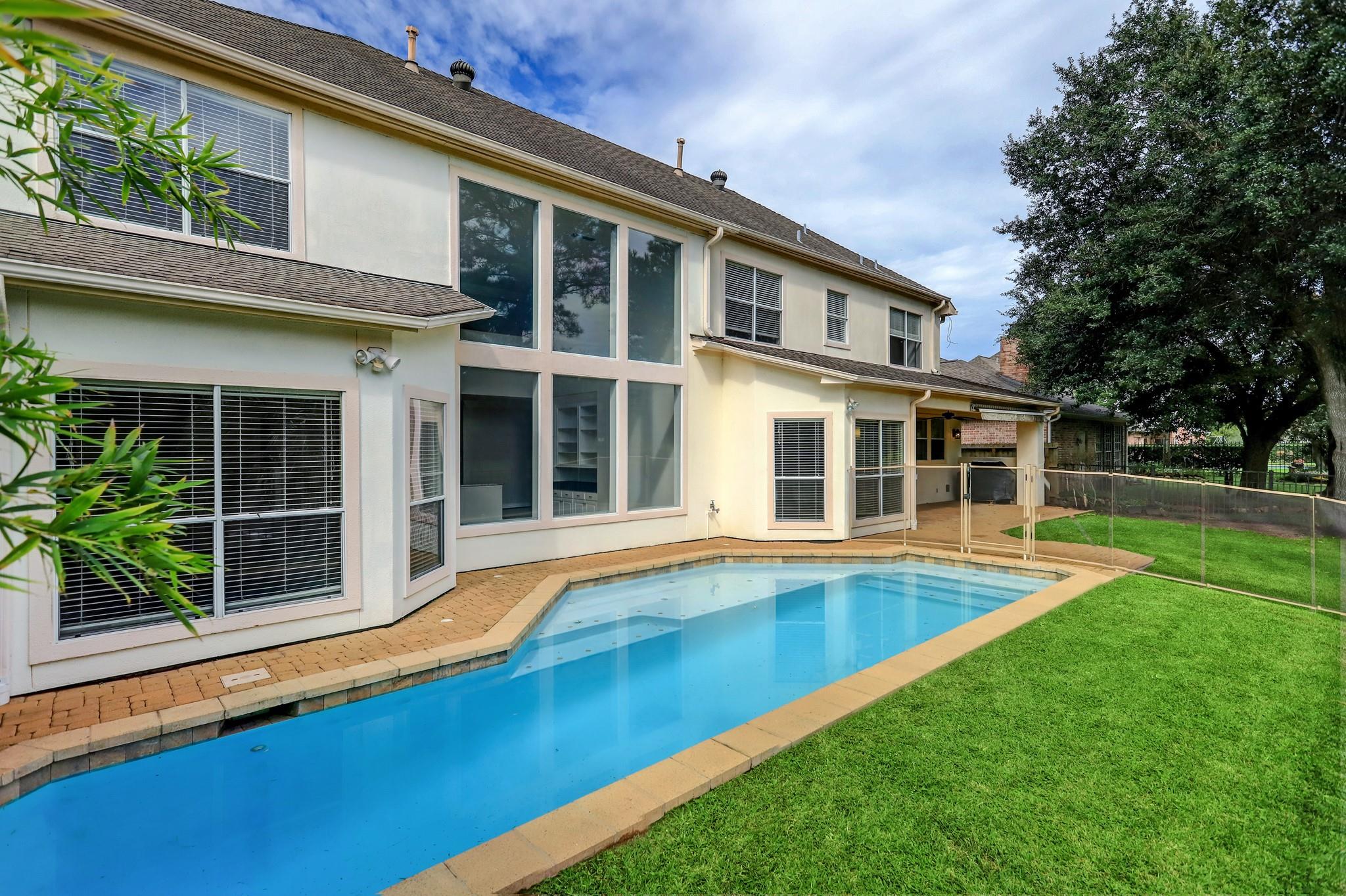 13419 Amber Queen Lane