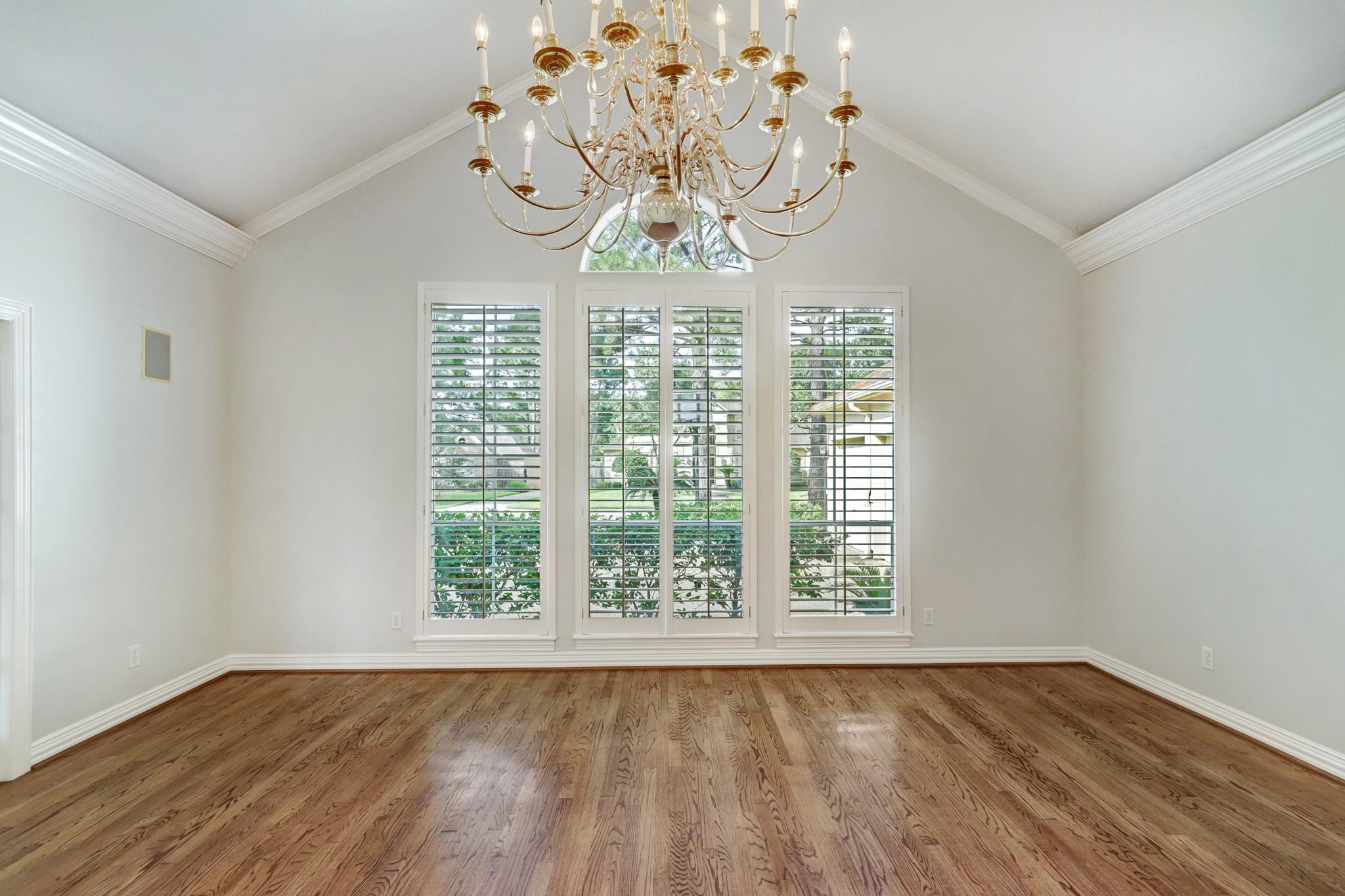 13419 Amber Queen Lane