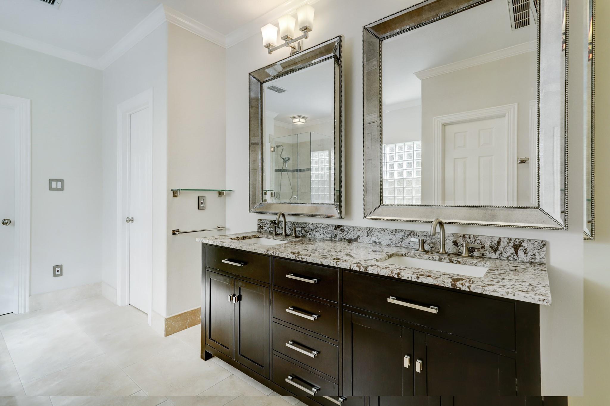 13419 Amber Queen Lane