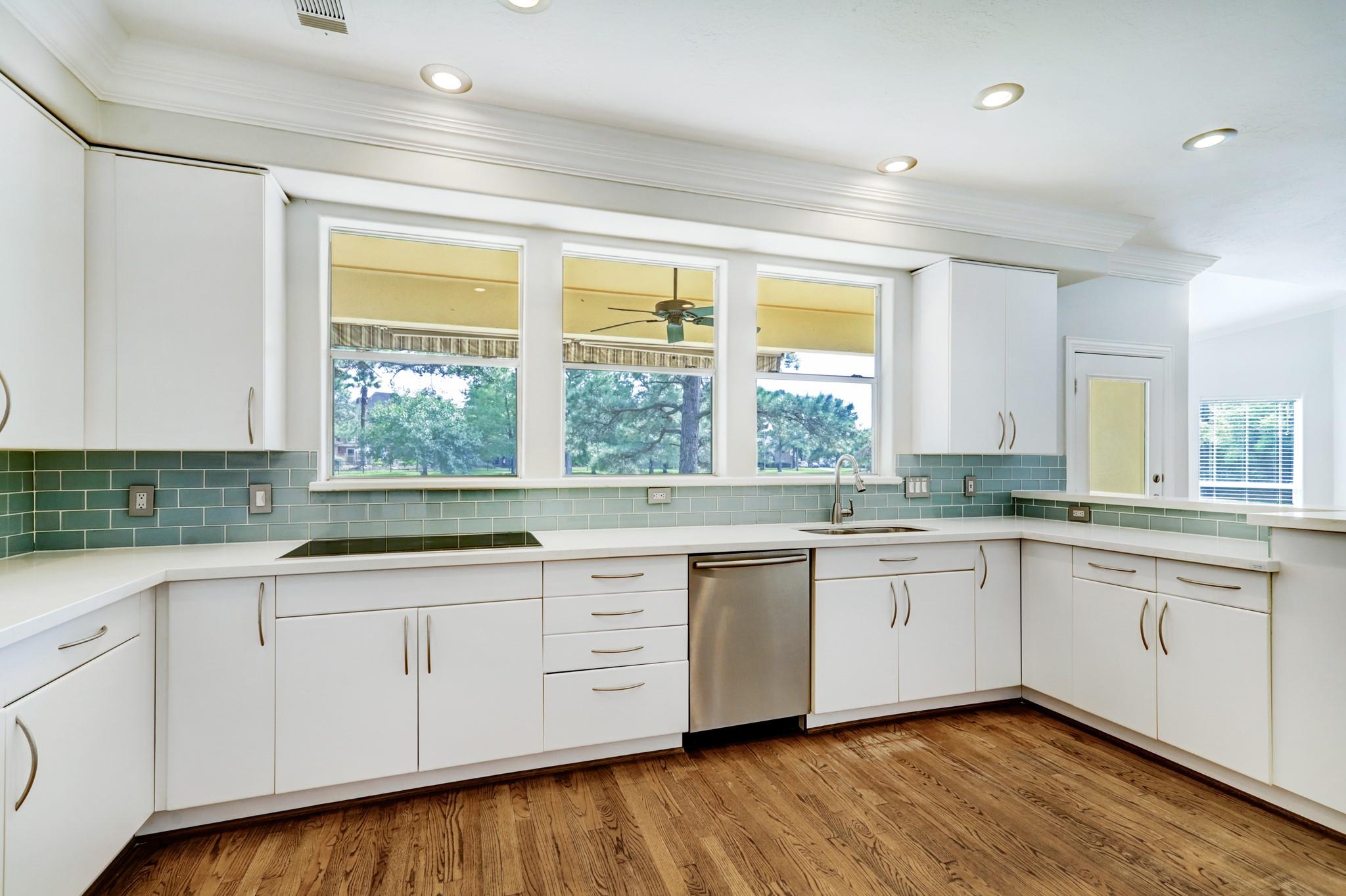 13419 Amber Queen Lane