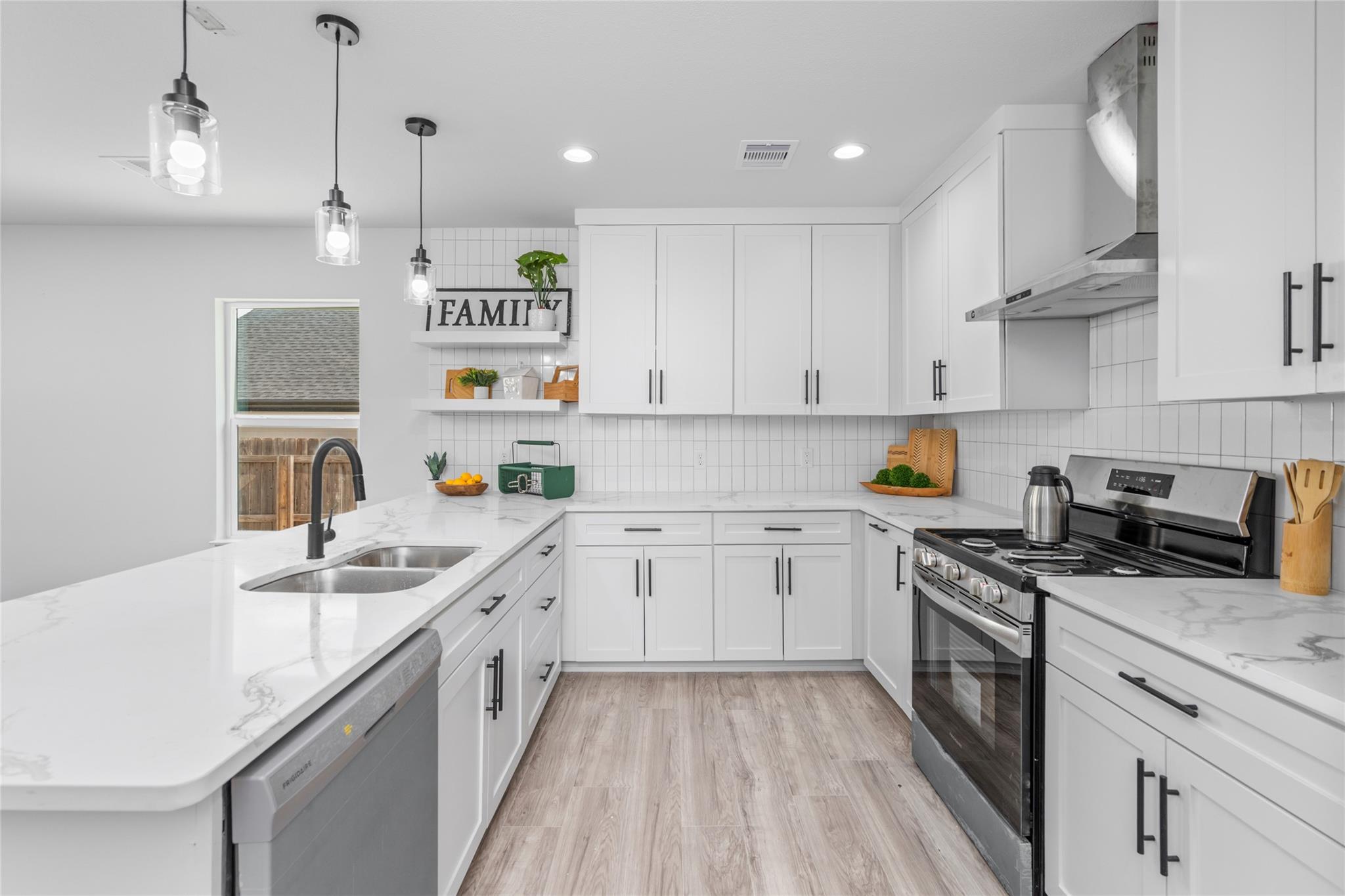 7422 Mckinney Street