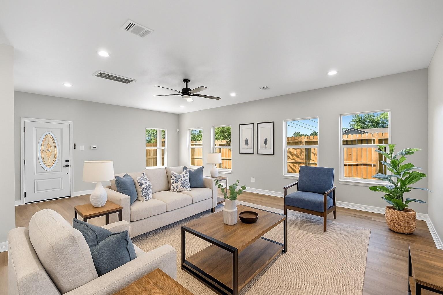 813 Barbara Mae Street