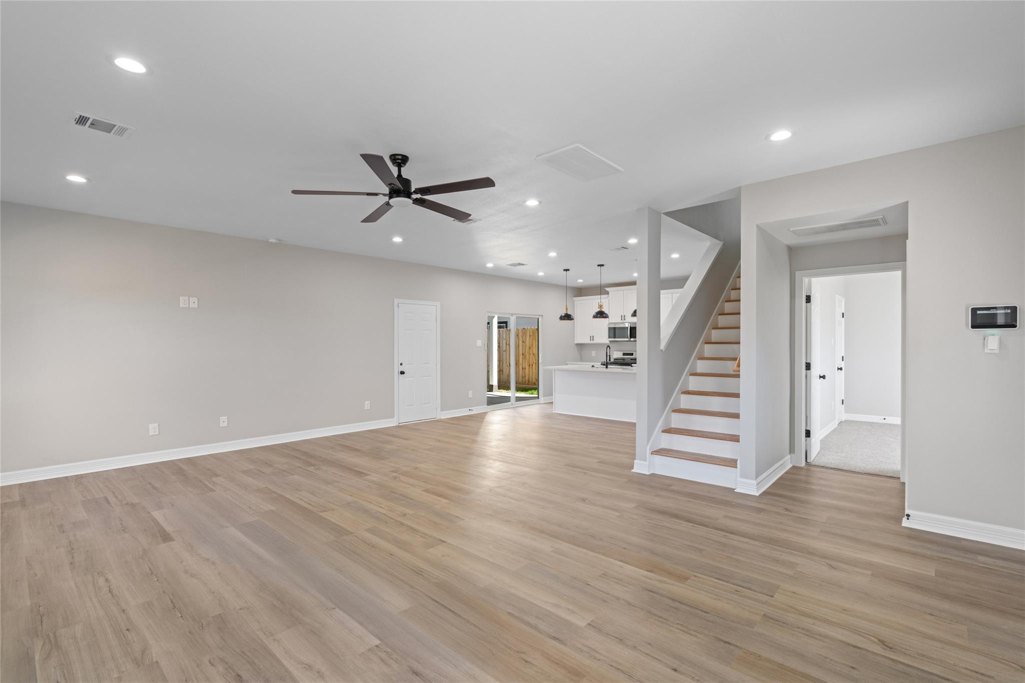 813 Barbara Mae Street