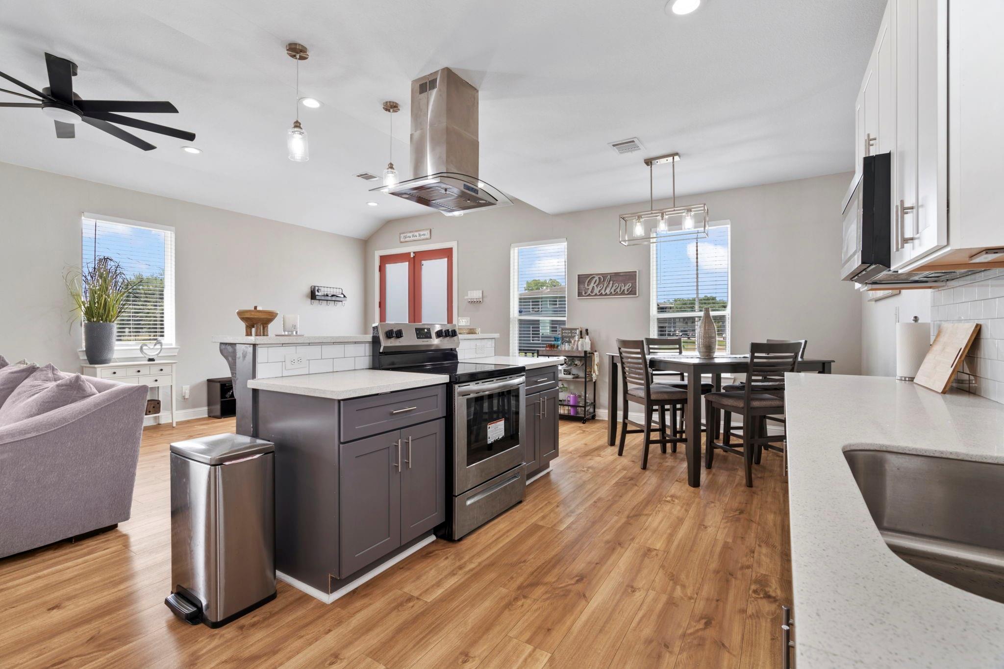 7393 Fairway Drive # B, Houston Unit: B