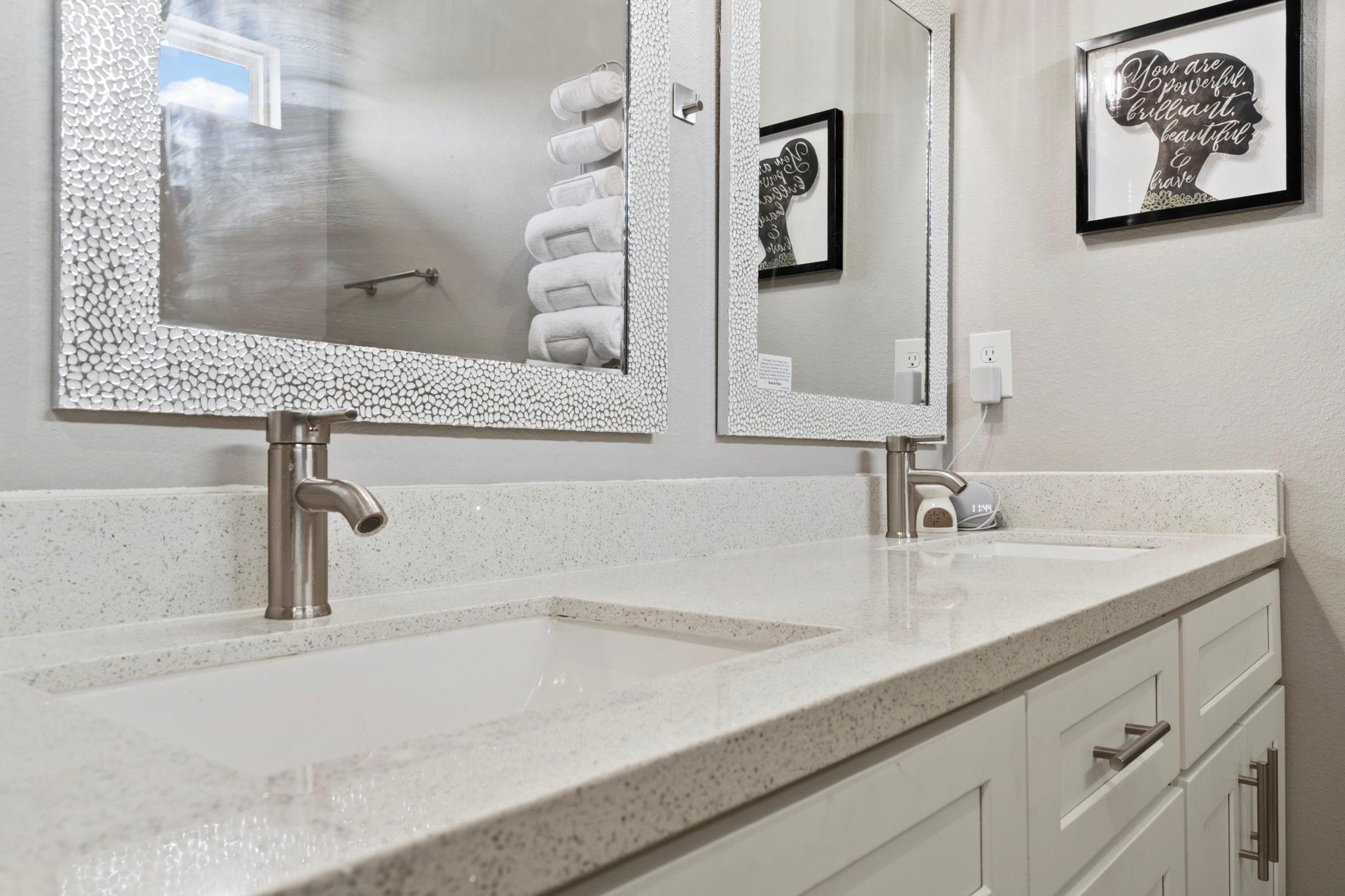 7393 Fairway Drive # B, Houston Unit: B