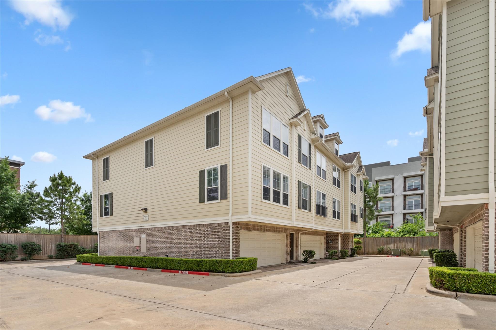3001 Murworth Drive # 1802
