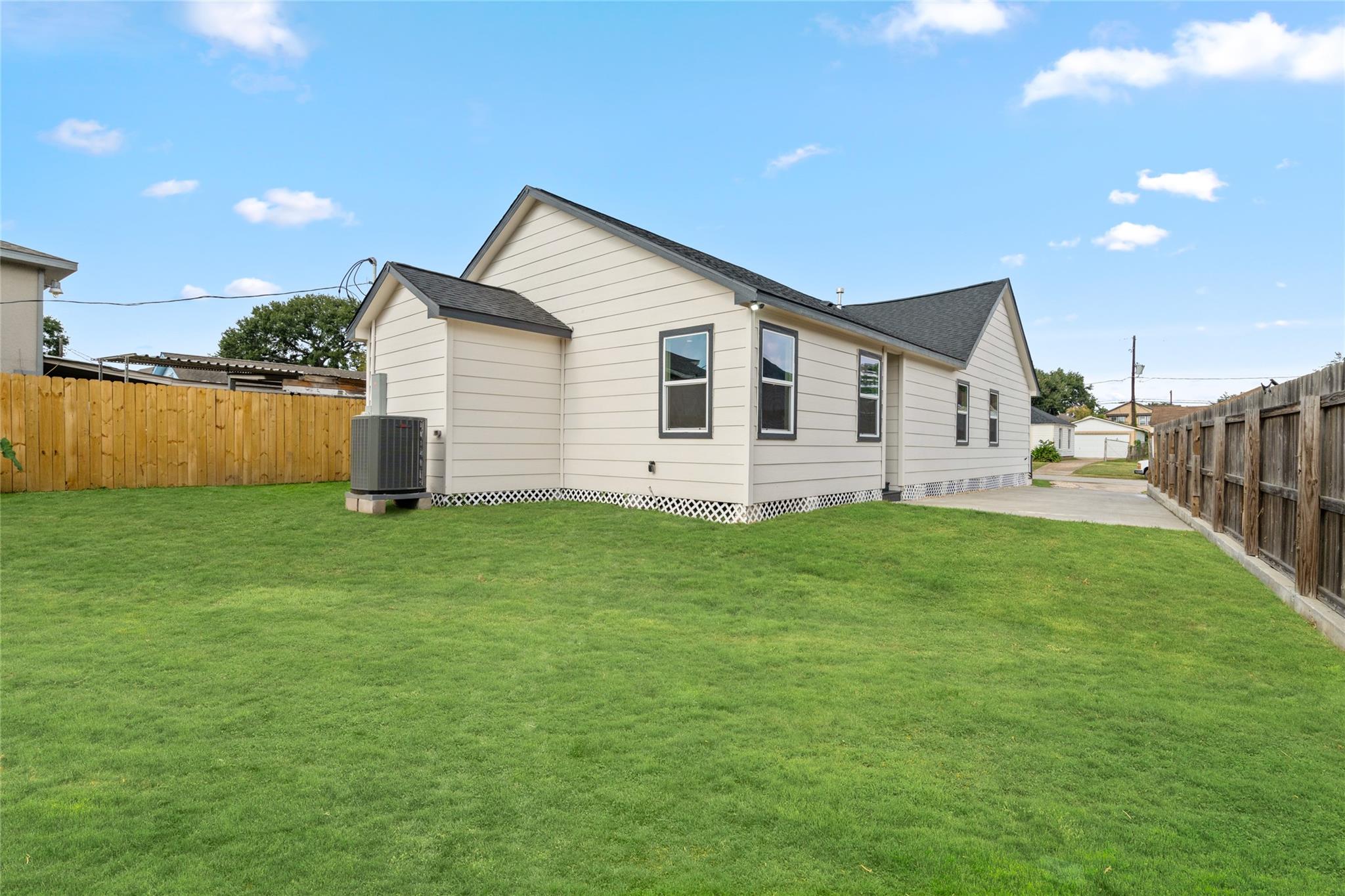 7422 Mckinney Street