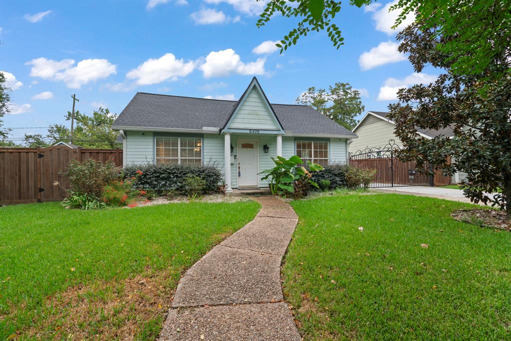 6426 Pinehurst Drive