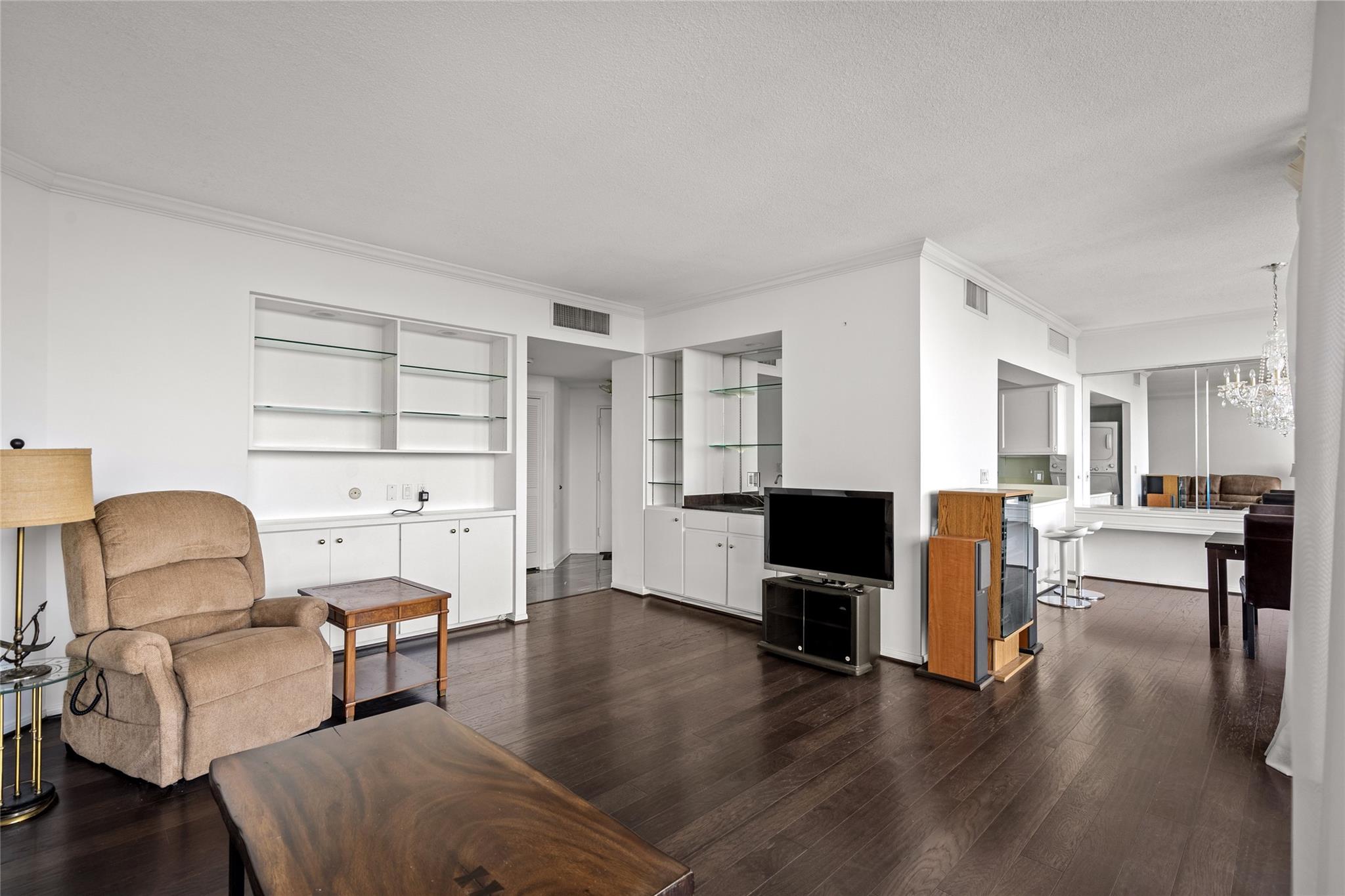 1111 Bering Drive # 805