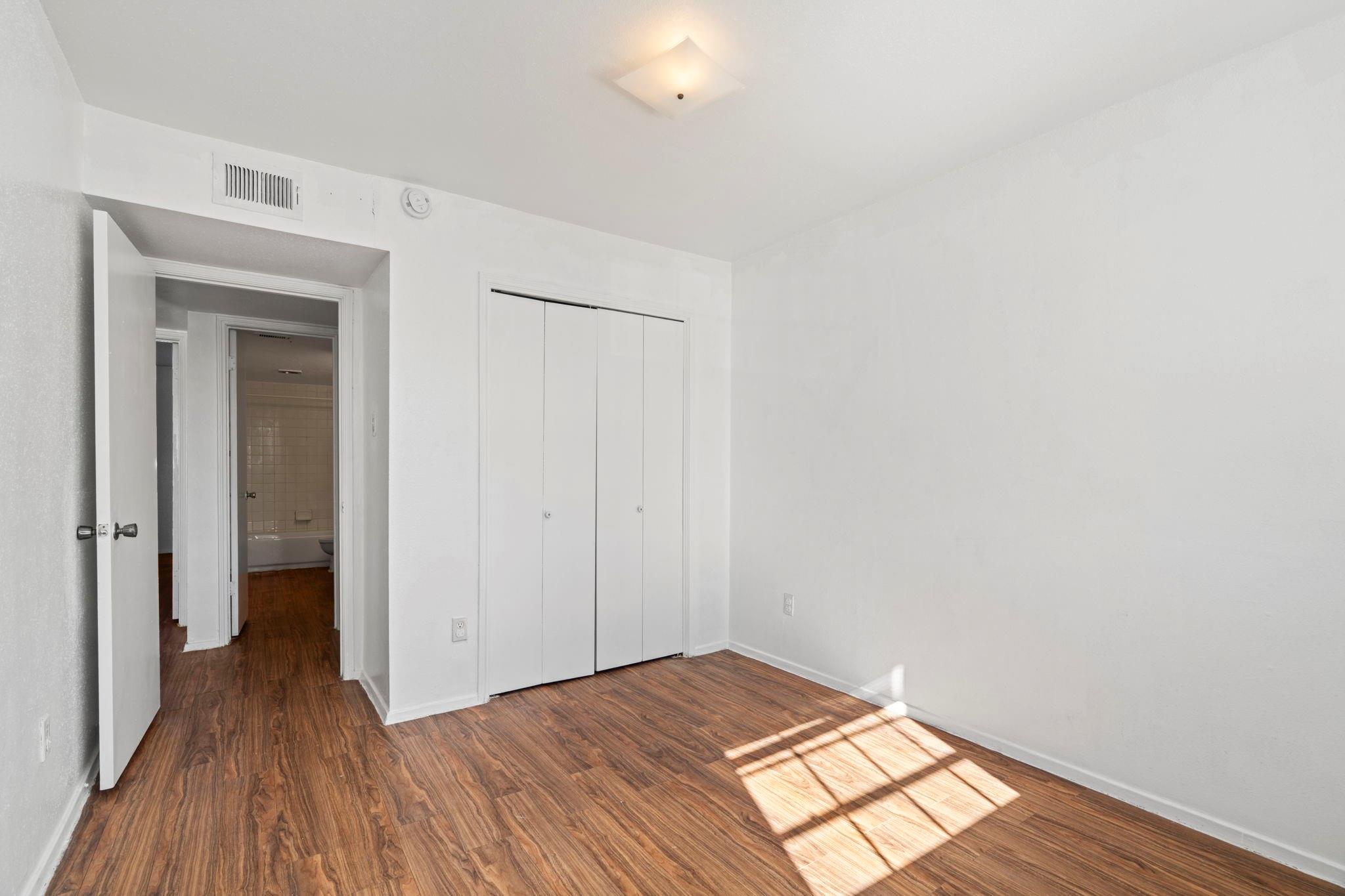 9303 Hammerly Boulevard # 1002