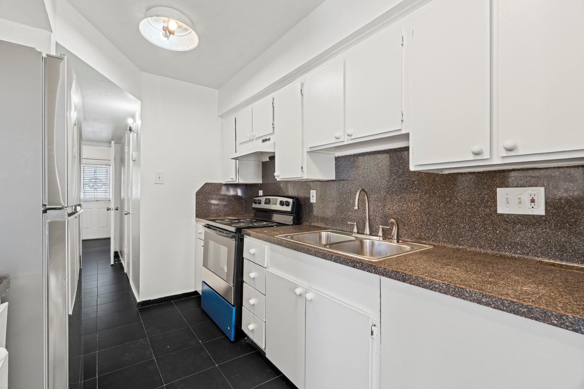 9303 Hammerly Boulevard # 1002