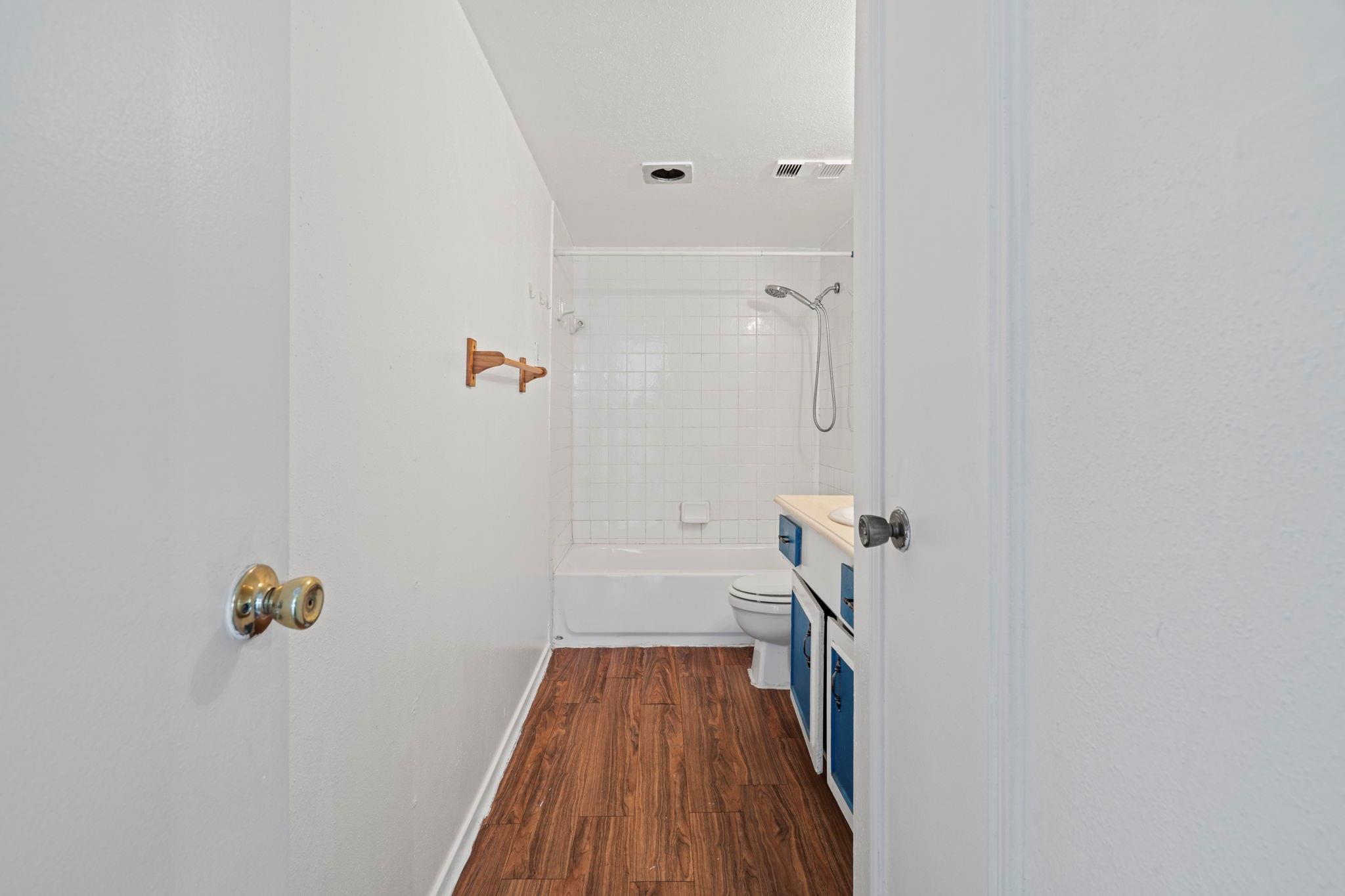 9303 Hammerly Boulevard # 1002