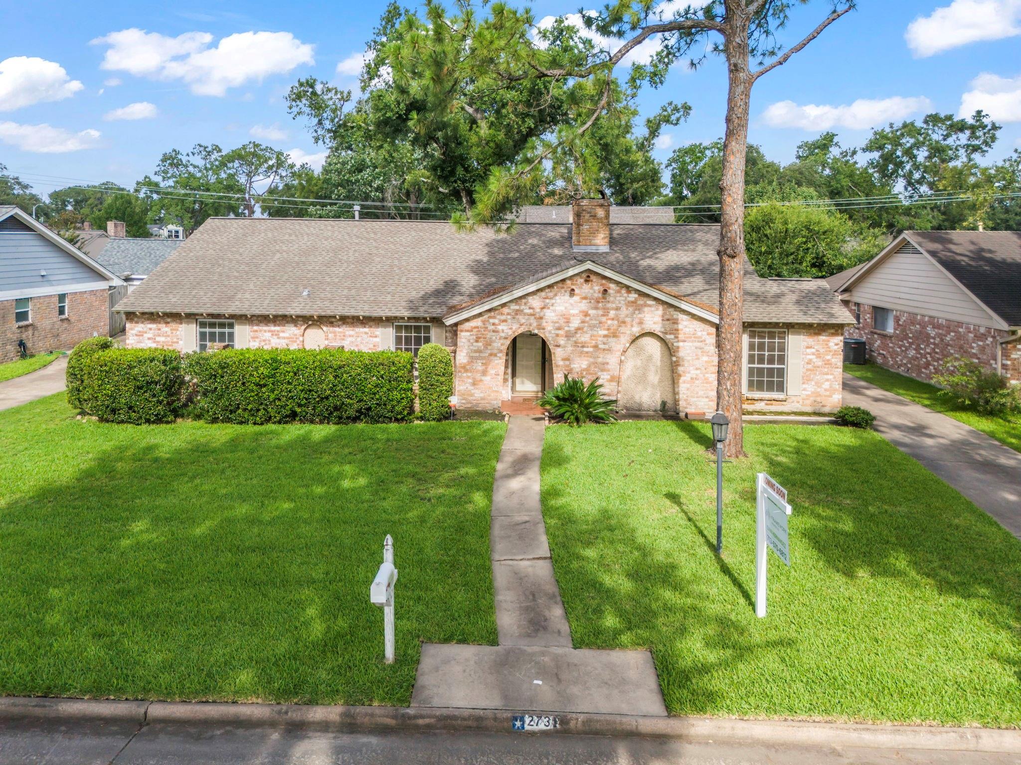 2731 Manila Lane