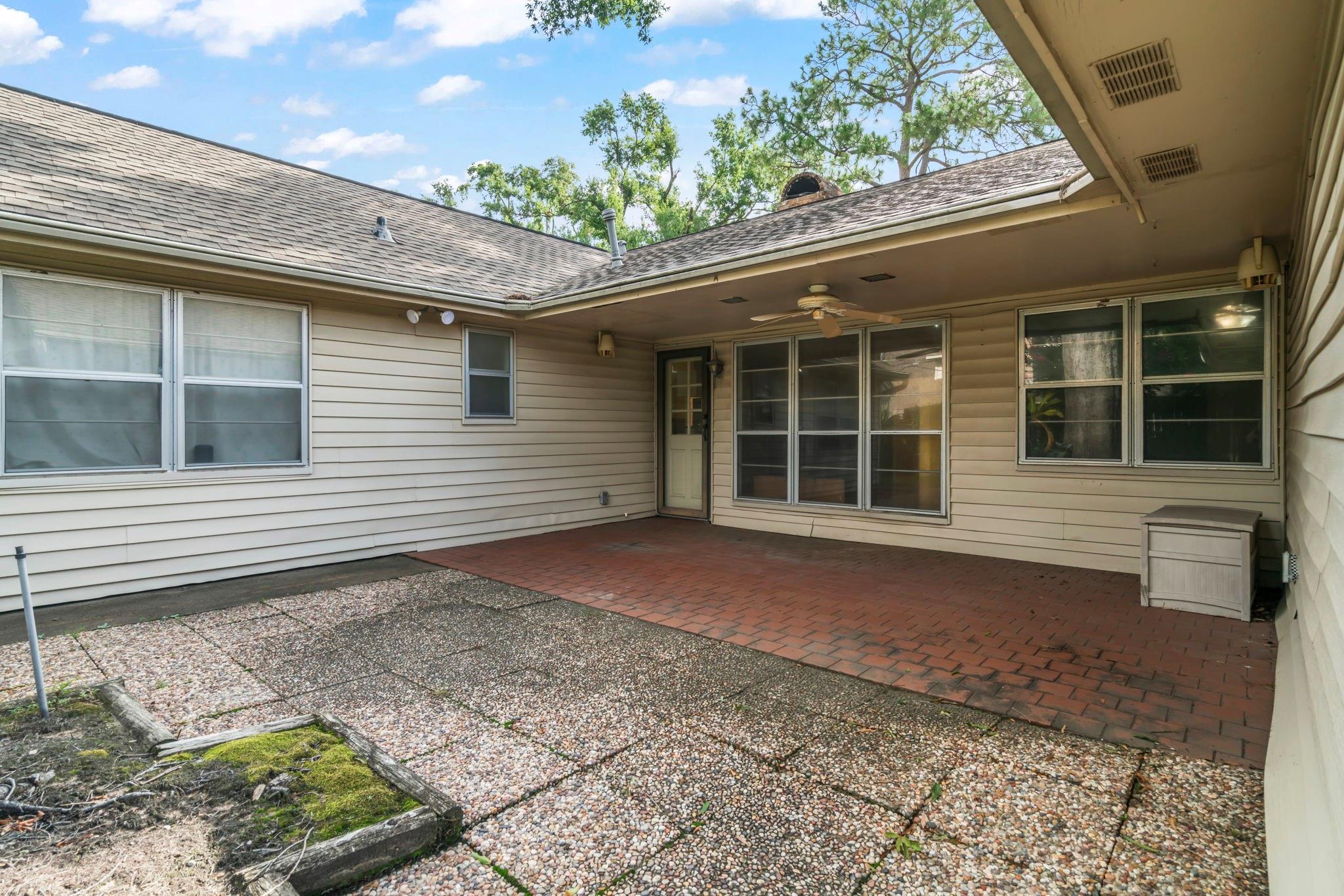 2731 Manila Lane