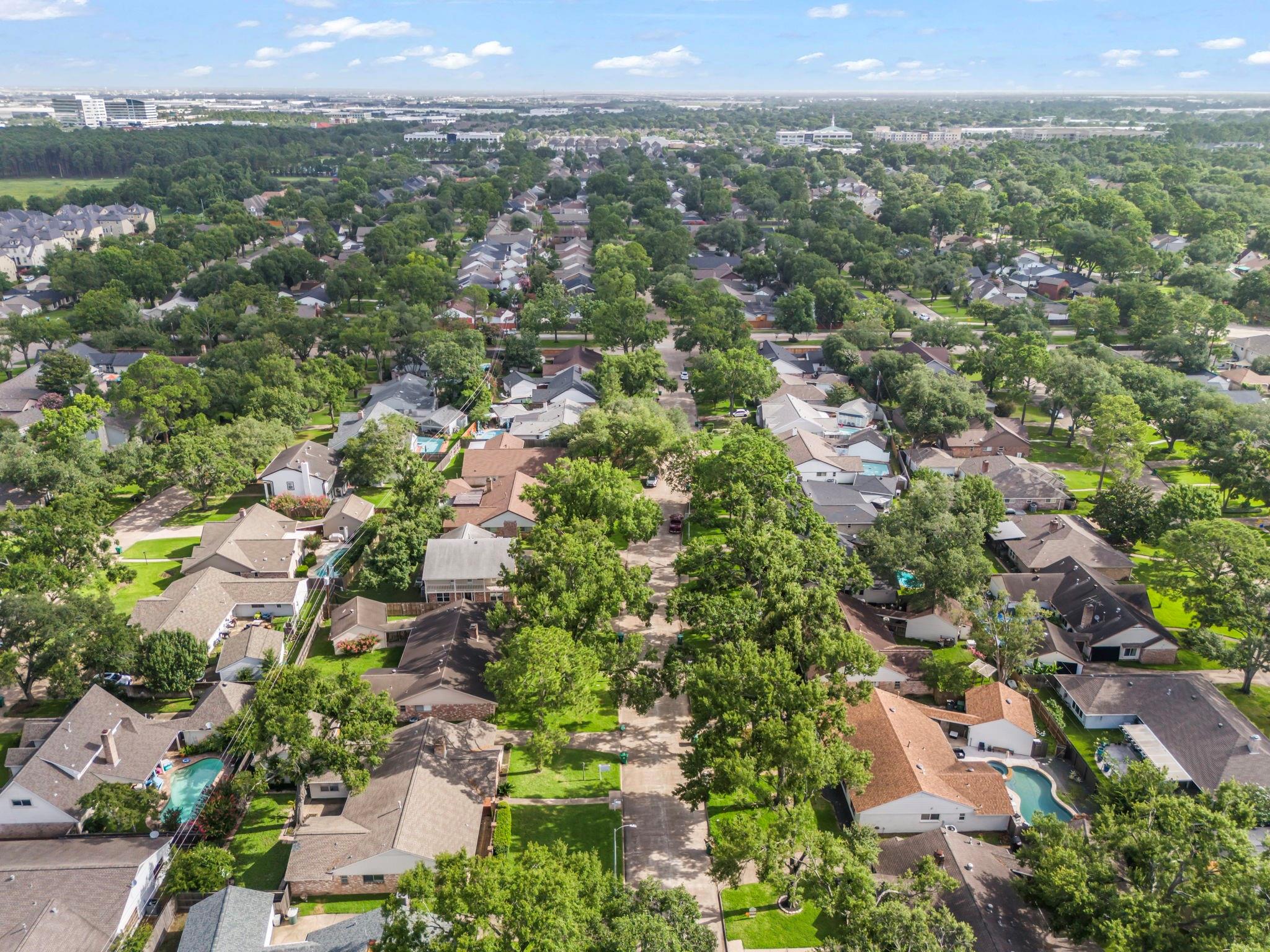 2731 Manila Lane