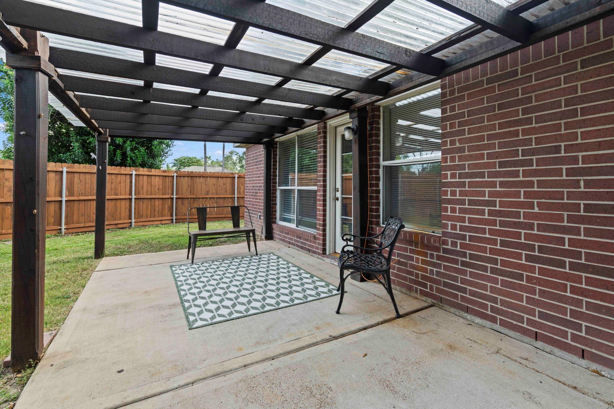 2402 Deerfield Drive