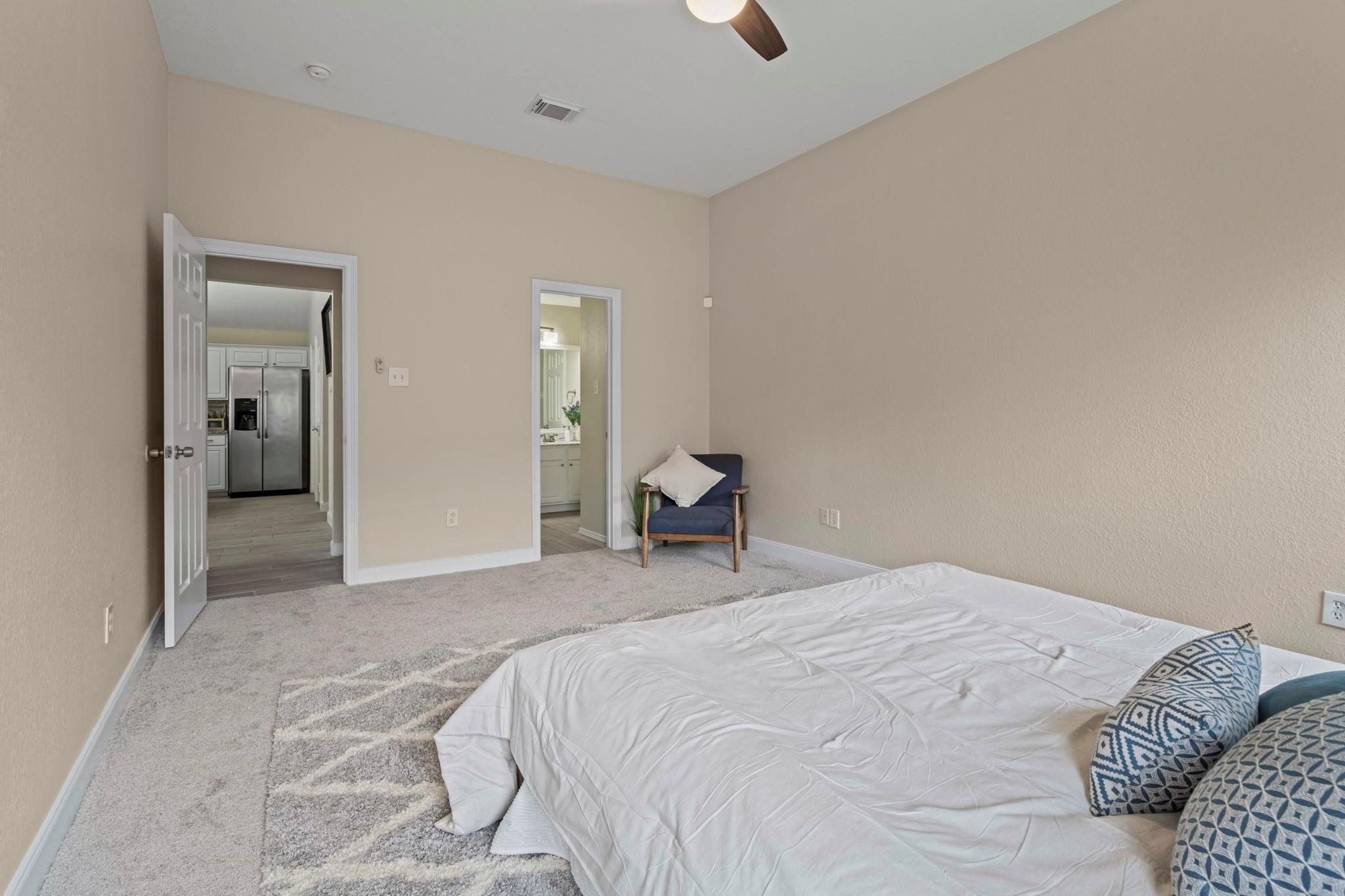 2402 Deerfield Drive