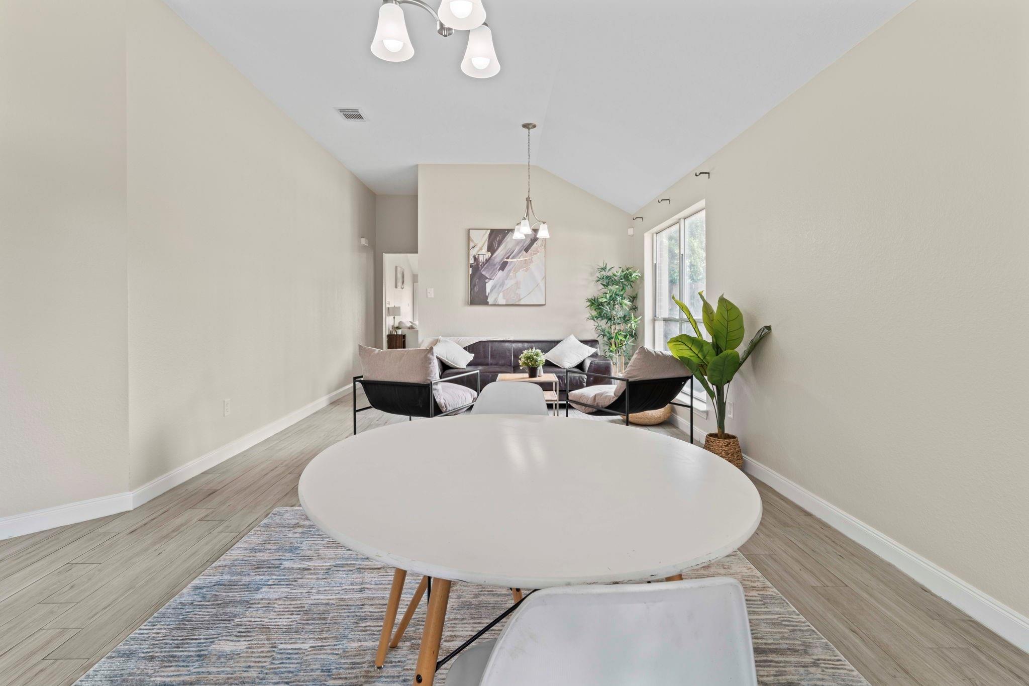 2402 Deerfield Drive