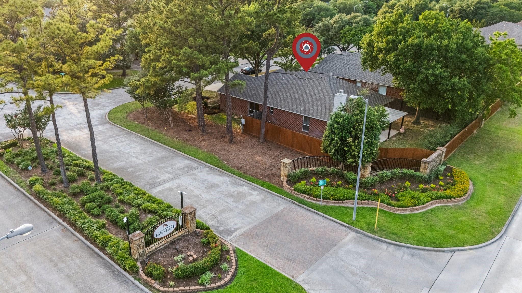 2402 Deerfield Drive