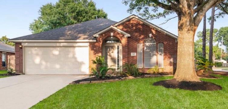 2402 Deerfield Drive