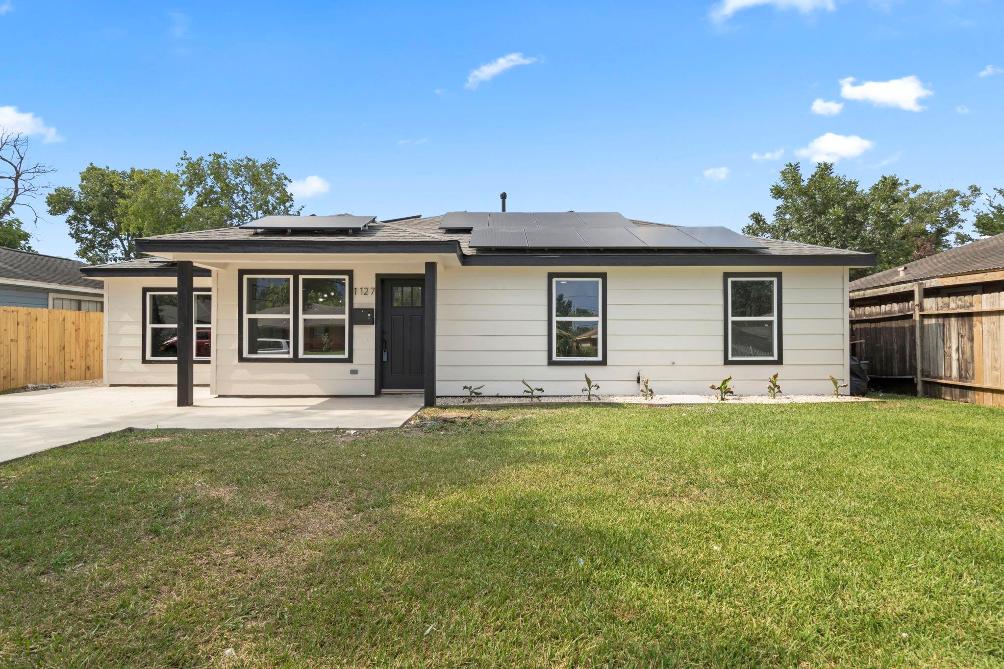 1127 Roper Street