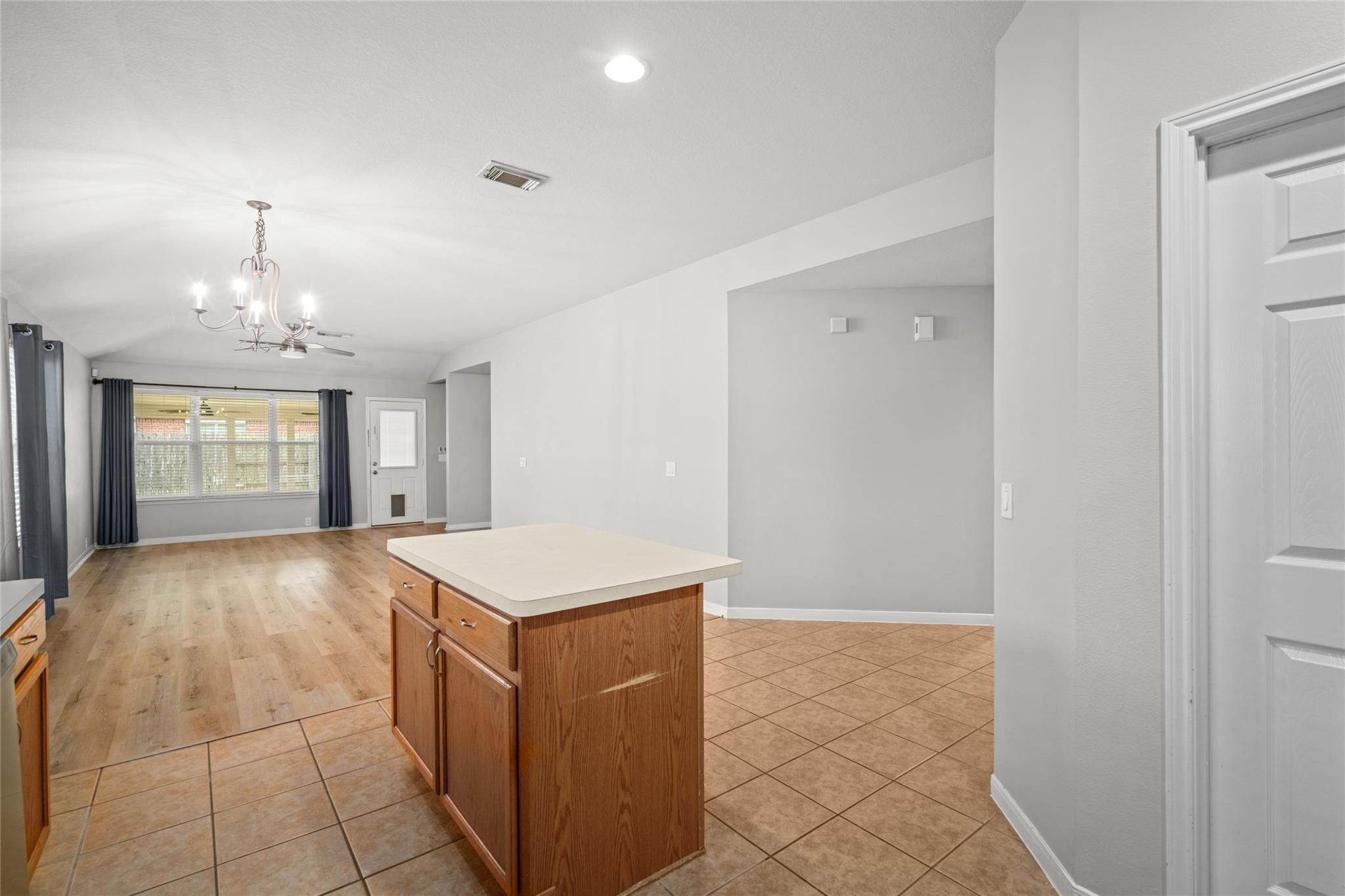 16527 Aberdeen Green Drive