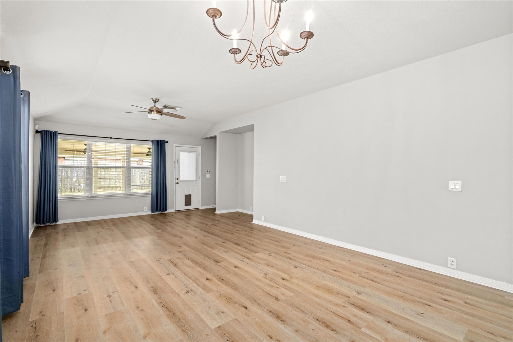 16527 Aberdeen Green Drive