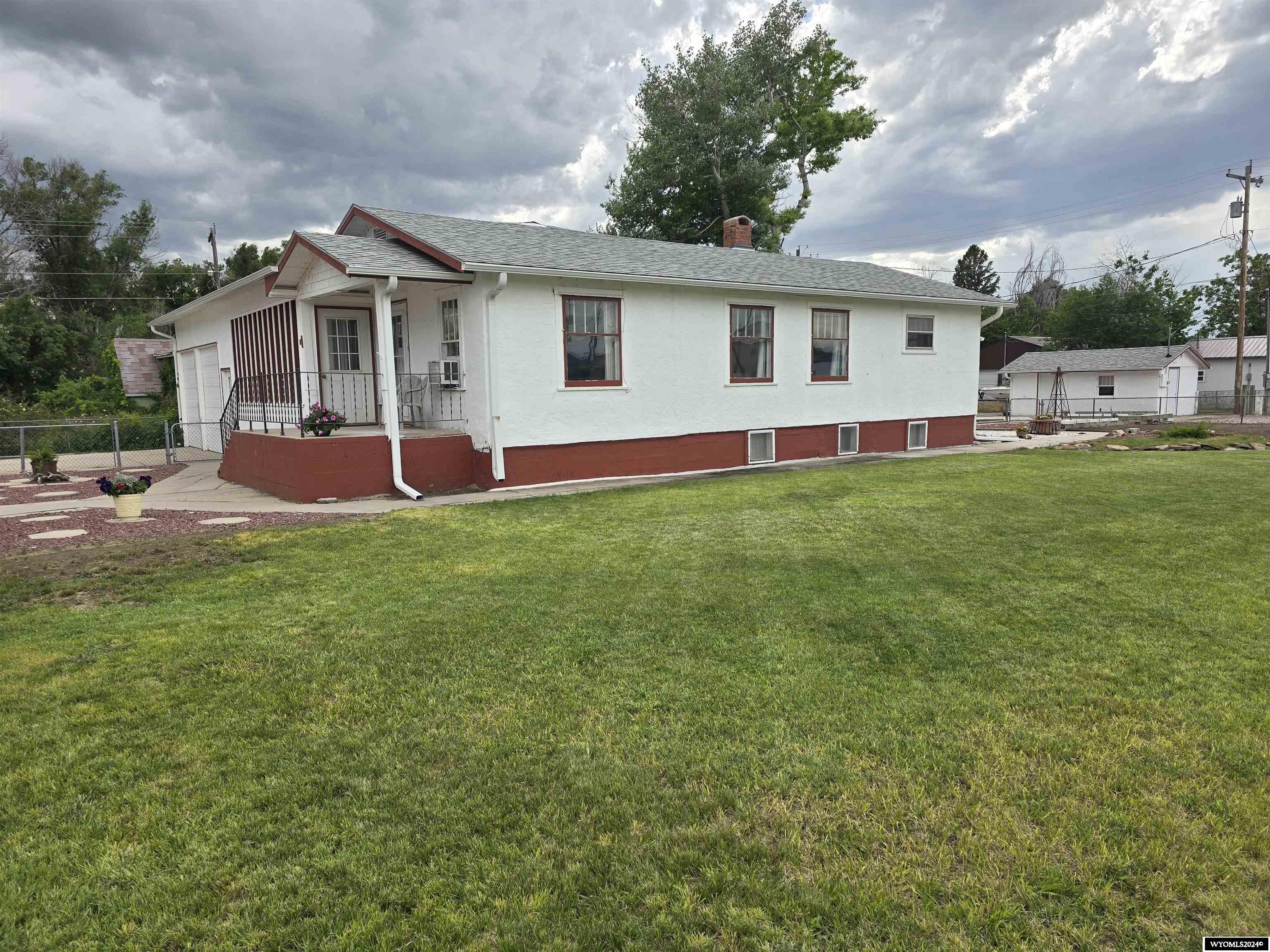 1 S Colorado Avenue