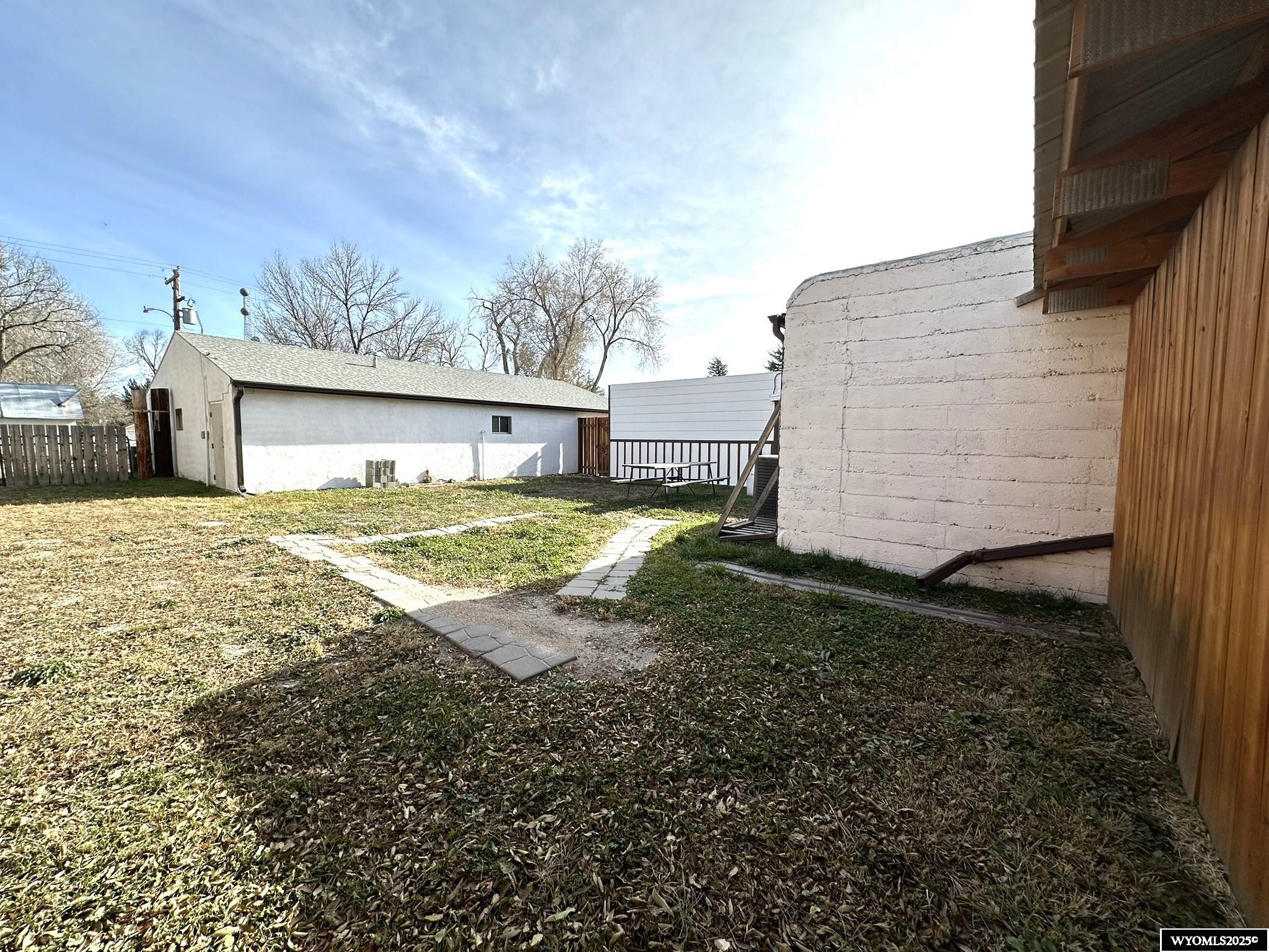 115 N Laramie Avenue