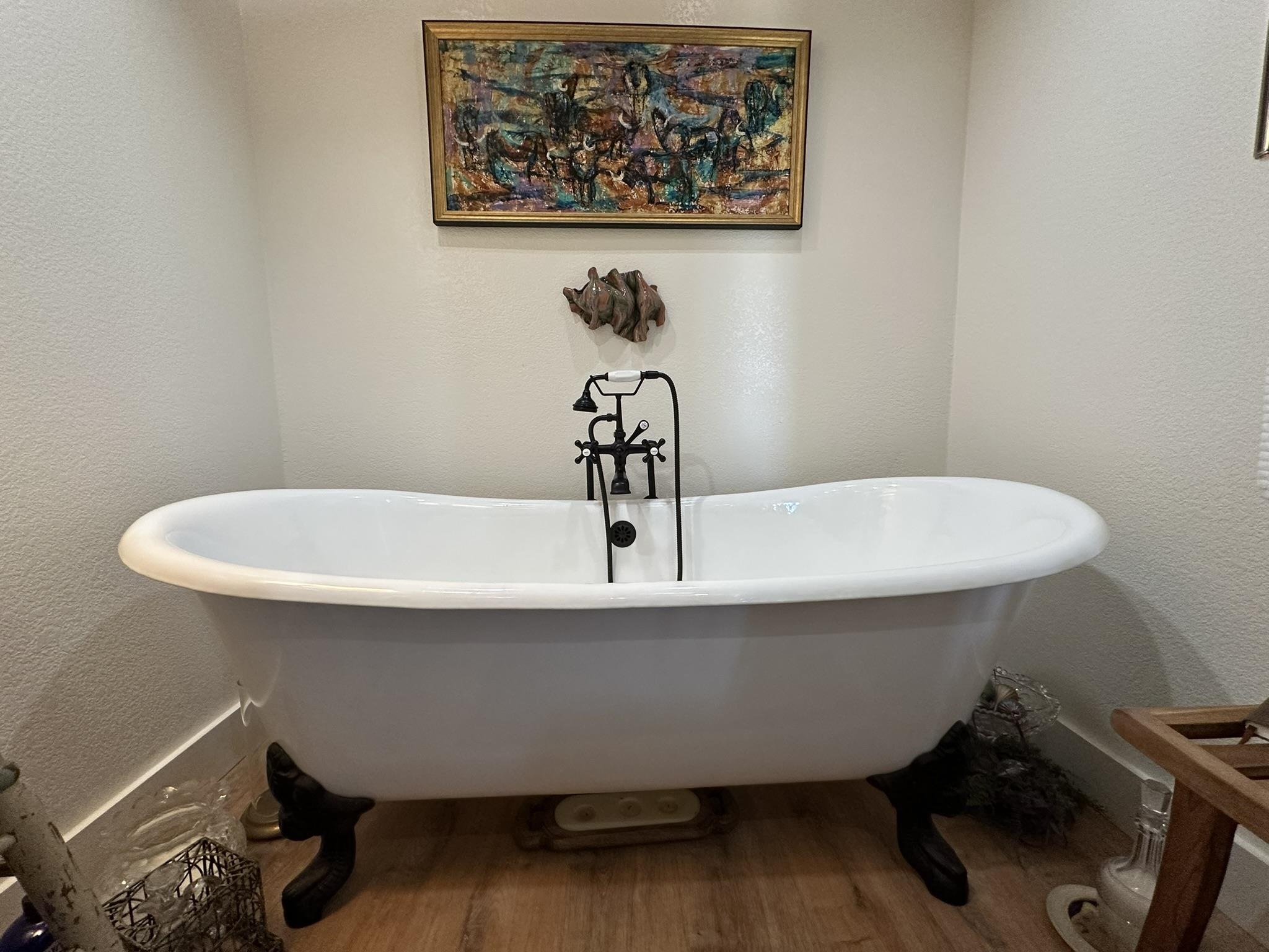 2316 Pine Ridge