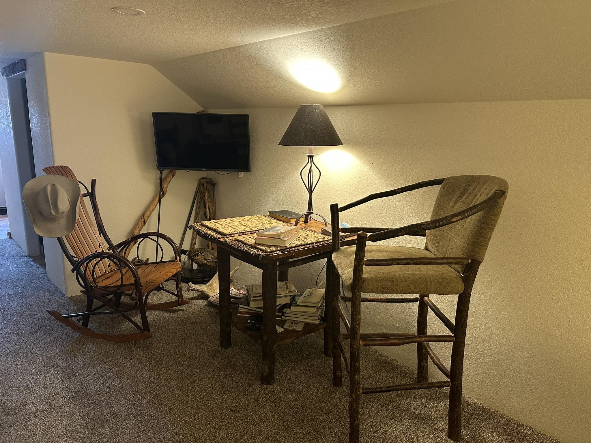 2316 Pine Ridge