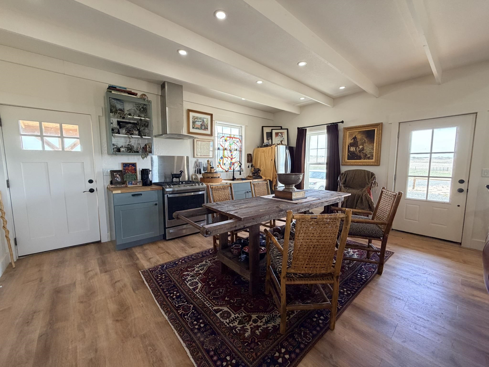 2316 Pine Ridge