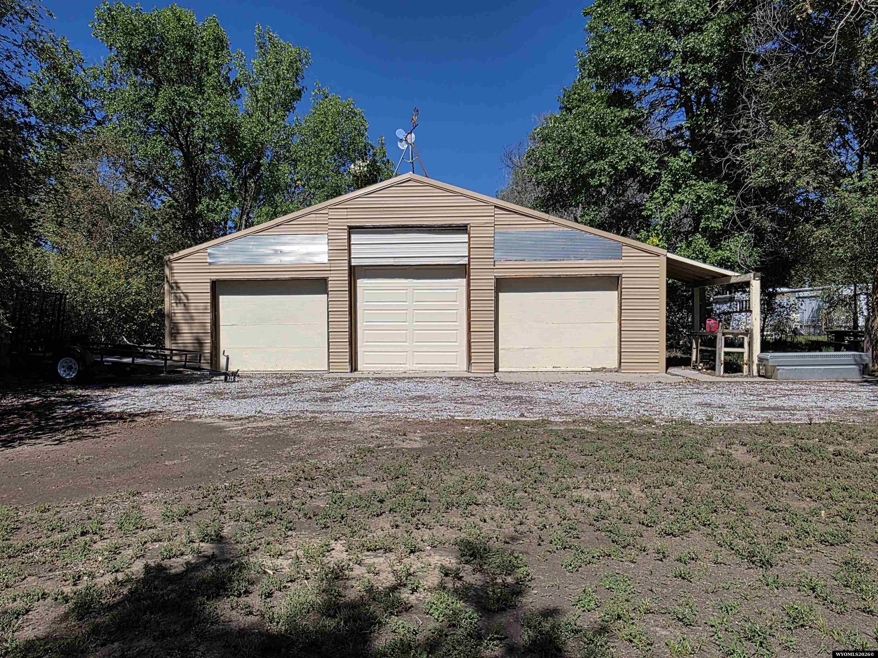 102 N Lawton Ave