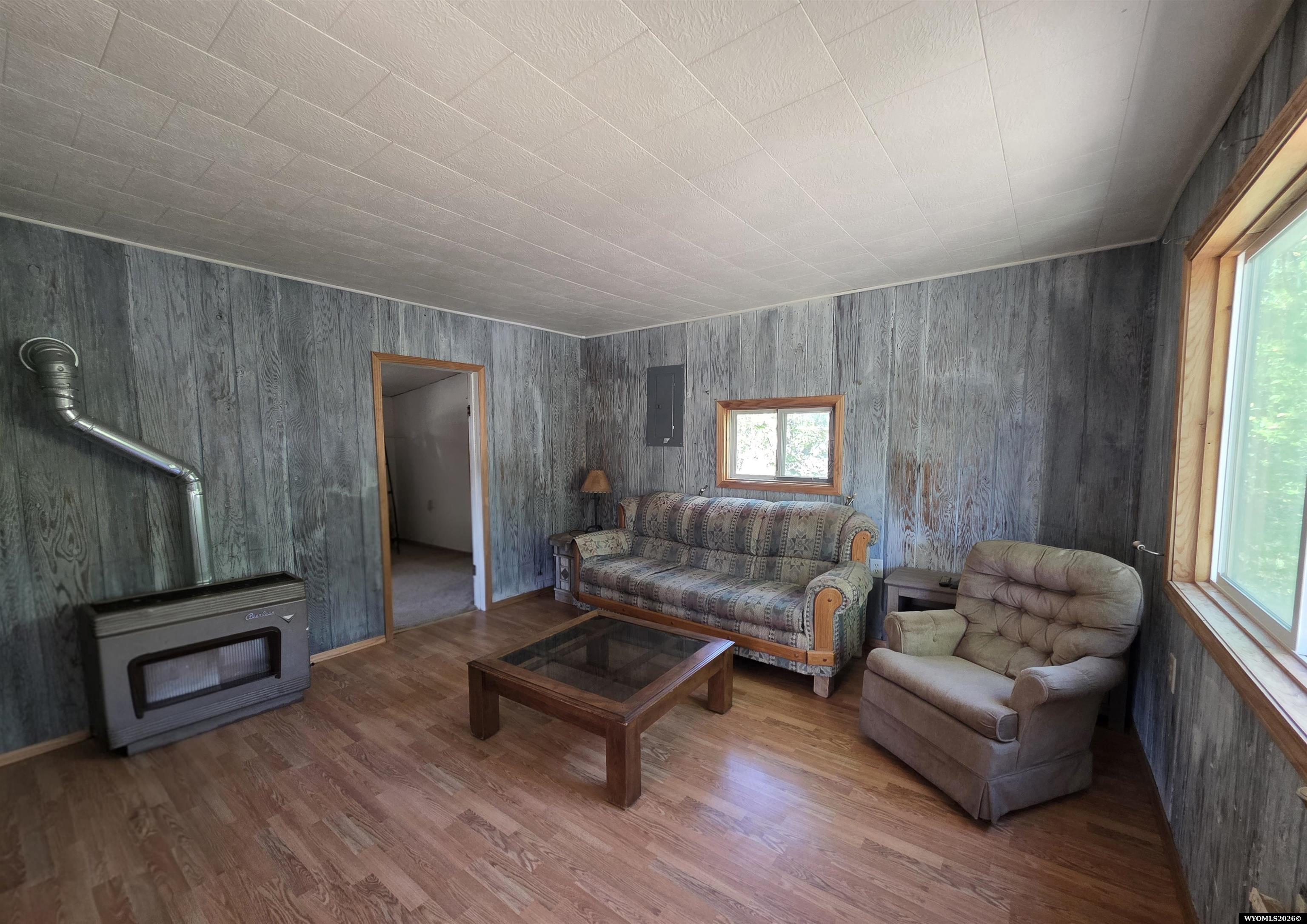 102 N Lawton Ave
