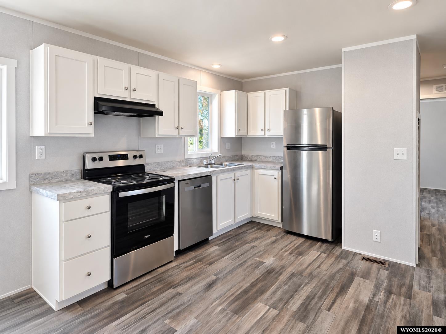 1601 E F #29 Street